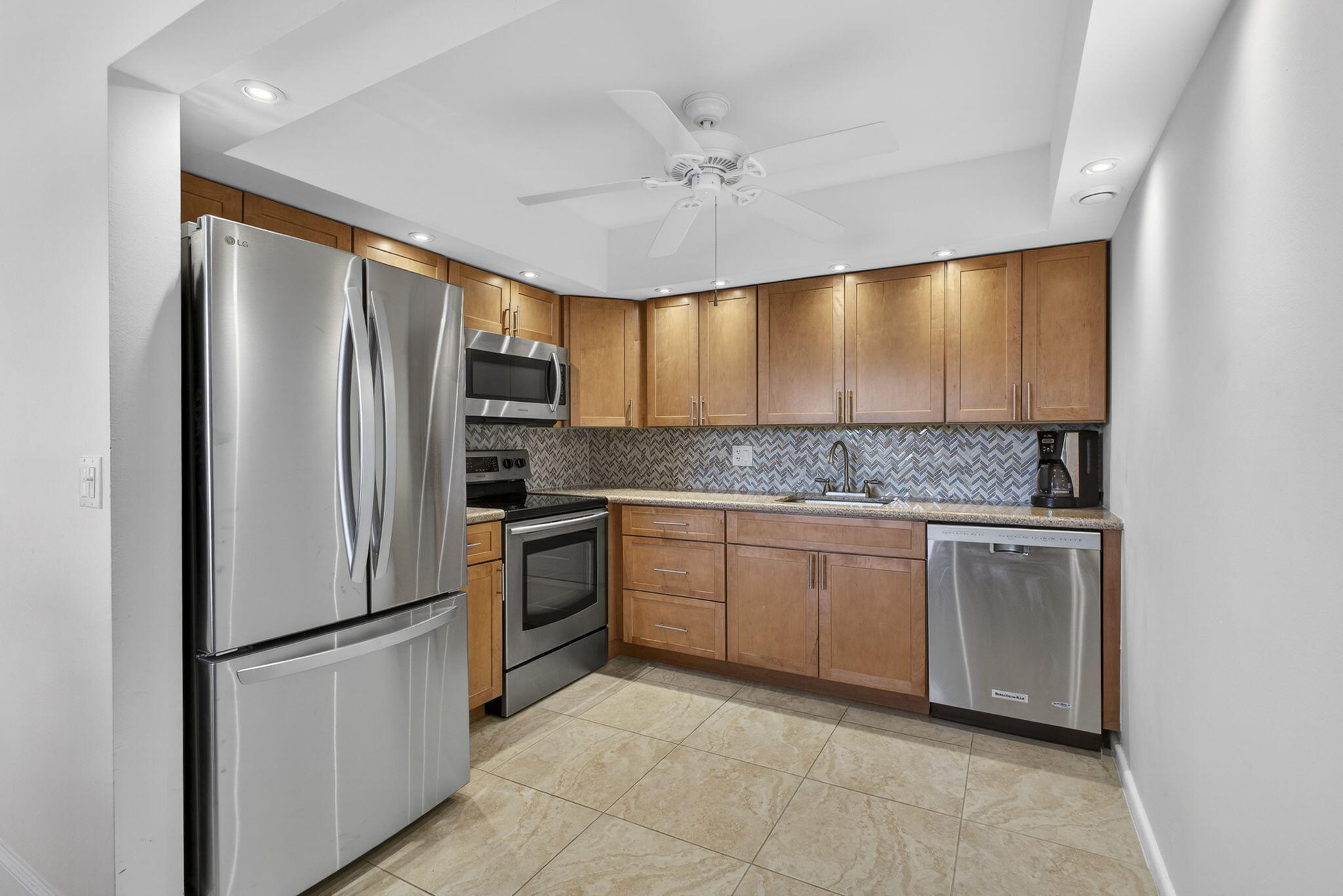 361 WELLINGTON J