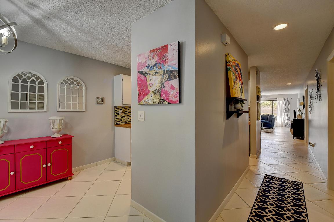 PALM GREENS AT VILLA DEL RAY CONDO - Residential