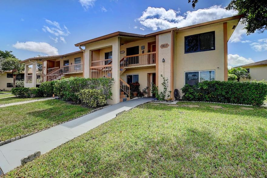 2 BED 2 BATH CONDO, located in Palm Greens, tastefully decorated, corner unit with lots of natural light,  Impact windows 12/2019, AC 2018, Kitchen w/newer backsplash, ceiling light-fans, hi-hats thru out, ceramic tiles diagonal thru-out, Master Bdrm w/large walk in closet & additional closet, Palm Greens has alot to offer including a beautiful clubhouse, theater, shows, billiards, social activities, gym & olympic pool, No membership required for Tennis. Conveniently located to the beach, restaurants, shopping, HOA includes Water & CableW/HBO,  Delray Beach is the place to be! Make an offer today!