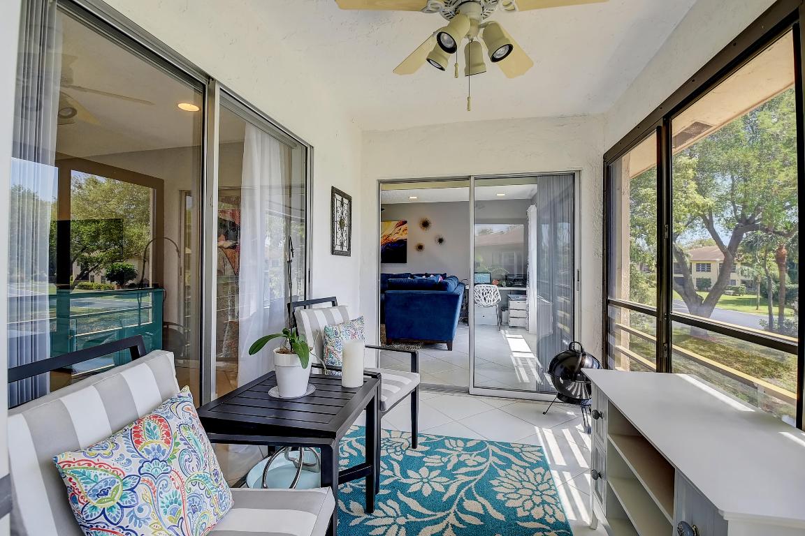 PALM GREENS AT VILLA DEL RAY CONDO - Residential