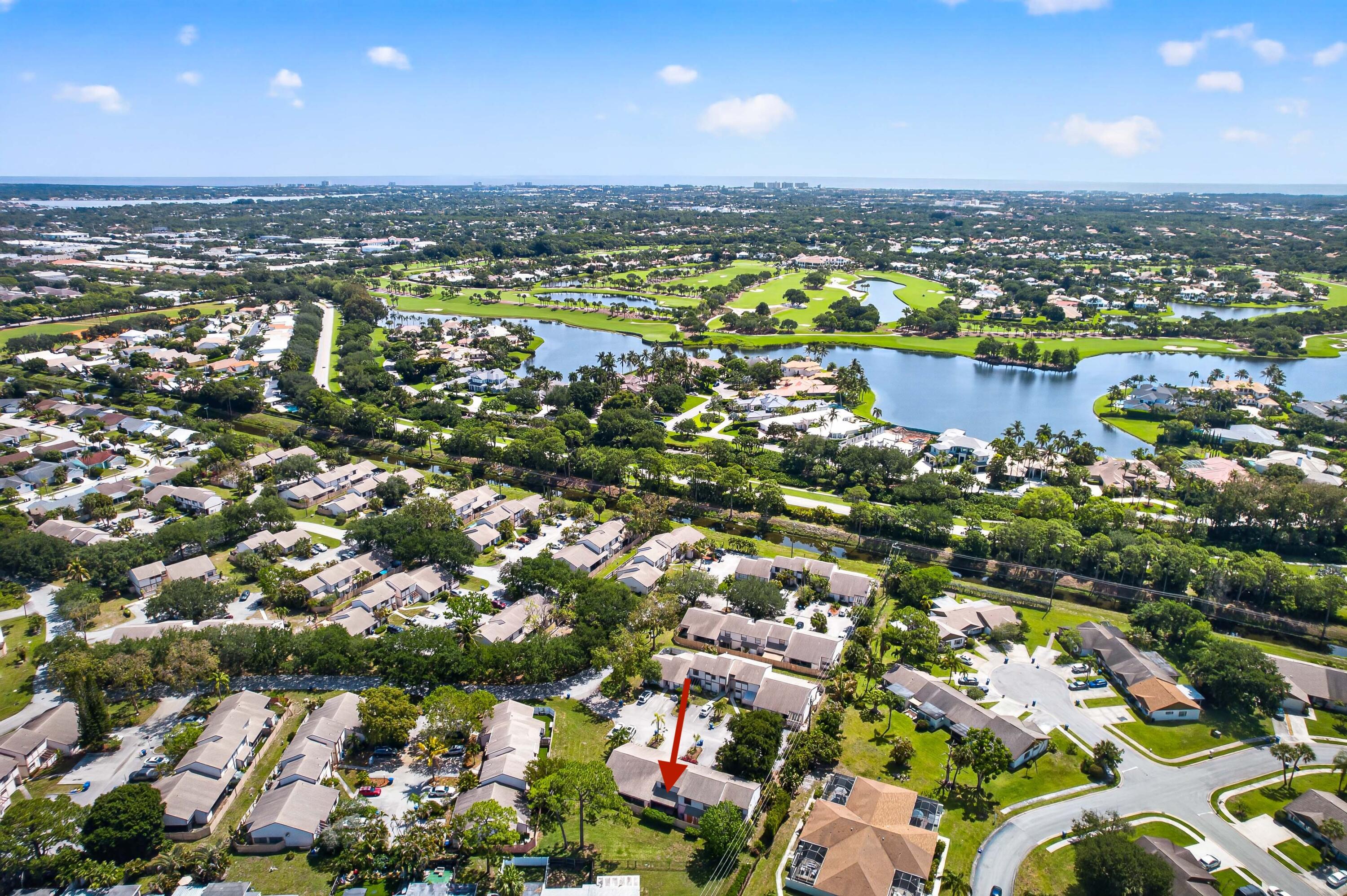 JUPITER VILLAGE TOWNHOMES CONDO - Residential