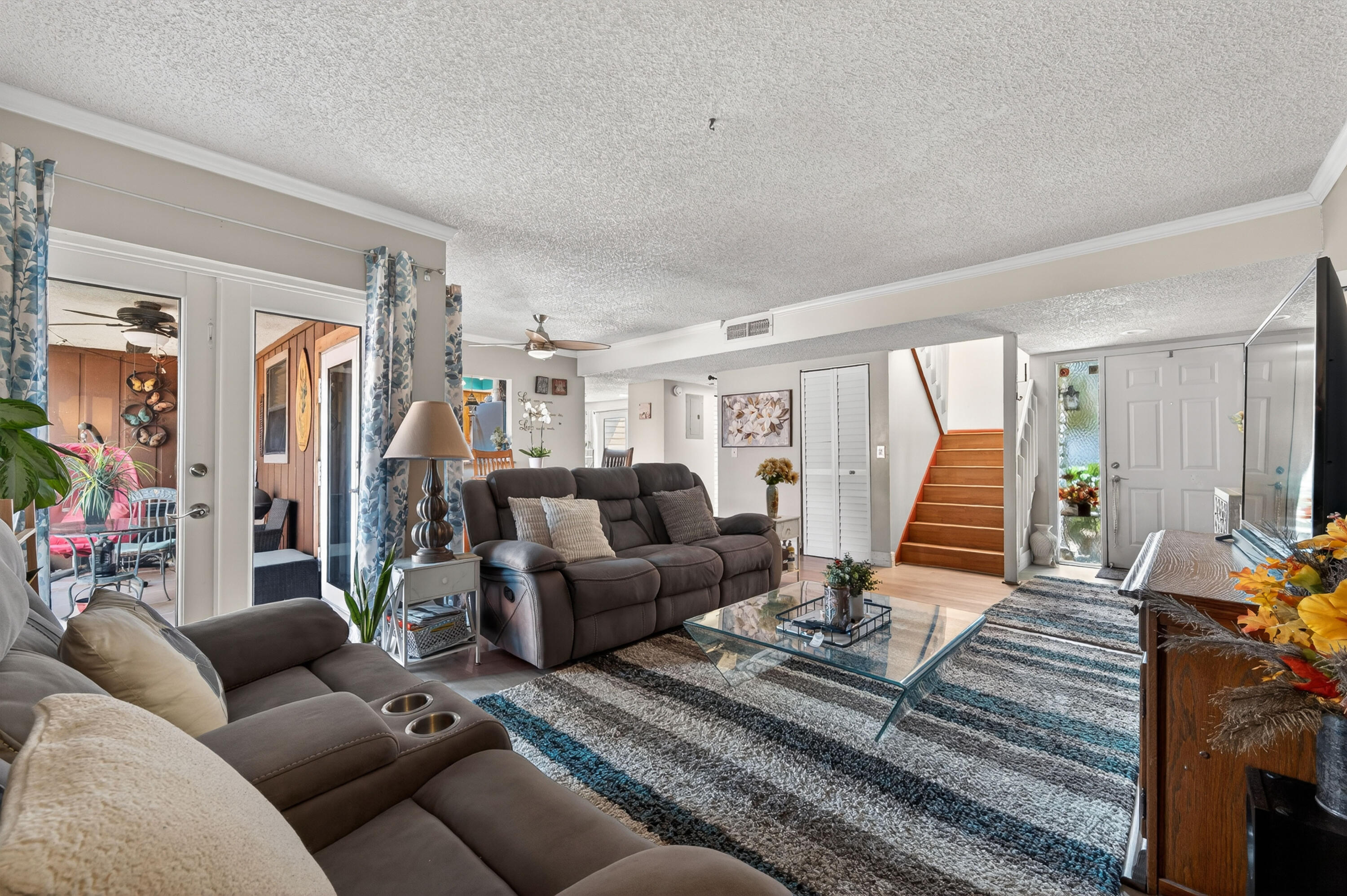 JUPITER VILLAGE TOWNHOMES CONDO - Residential