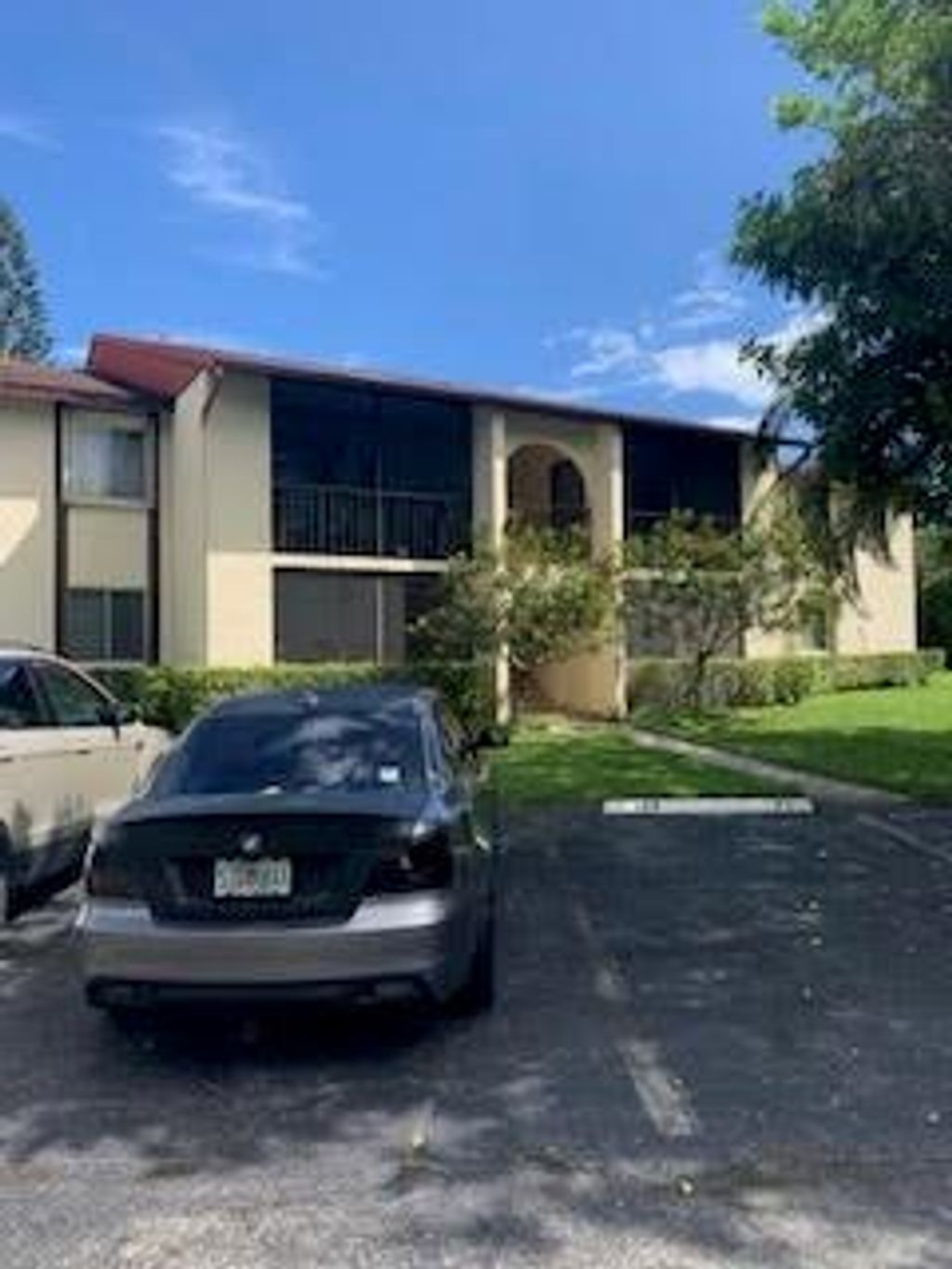 Photo of 4905 Sable Pine Cir #D1, West Palm Beach, FL 33417 (MLS # F10406553)