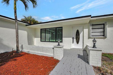 A home in Pembroke Pines