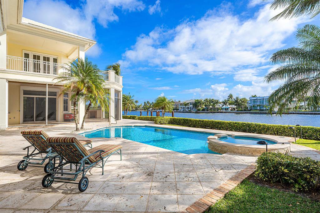 RUNNYMEDE - Residential