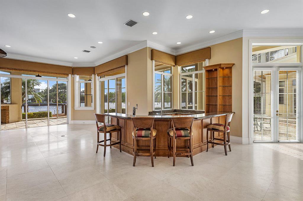 RUNNYMEDE - Residential