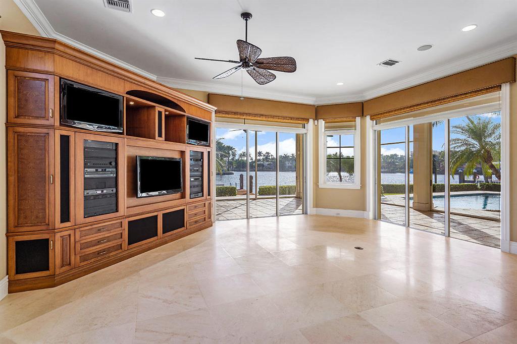 RUNNYMEDE - Residential