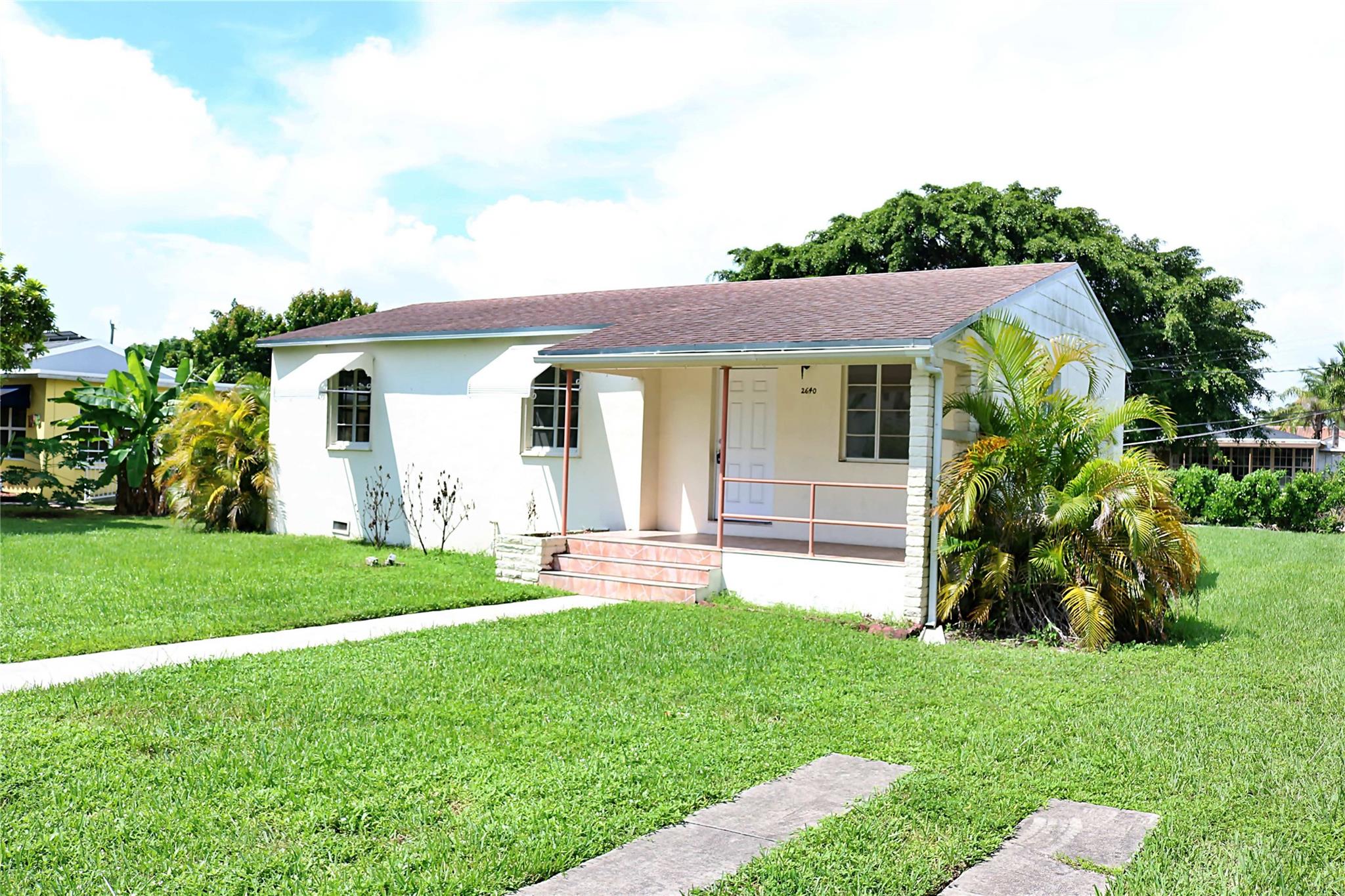 Charming 3-bedroom, 1-bath single-family home in the heart of Westchester Miami. This fantastic residence features a bright open layout, modest kitchen with clean appliances, tile flooring throughout, and ample closet space. Enjoy a private fenced backyard perfect for entertaining, plus a covered front porch and open driveway parking. Conveniently located near Coral Gables, major highways, schools, shopping, and dining. A comfortable, move-in ready home in a highly desirable neighborhood!