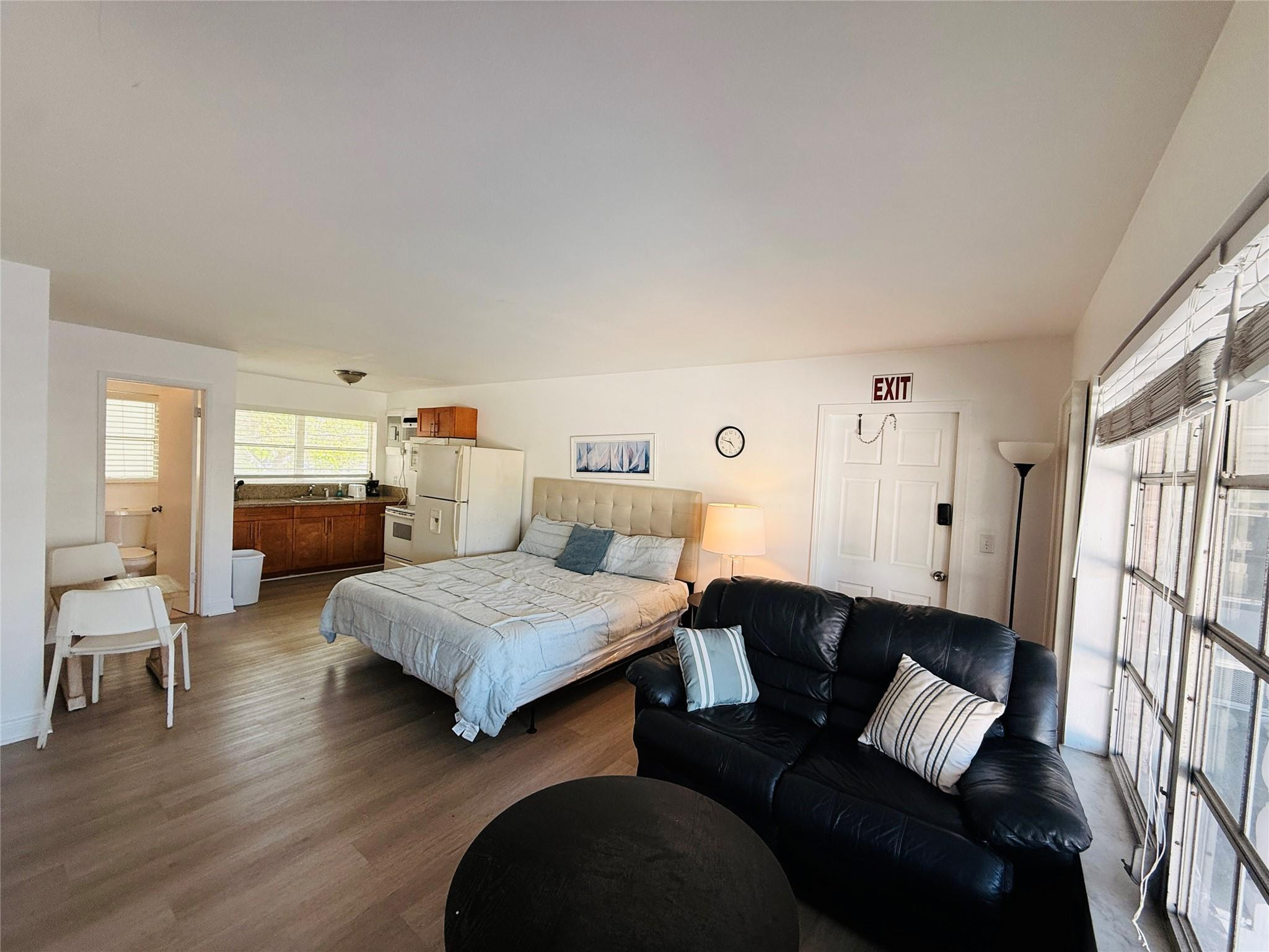 Pompano By The Sea Resub - Residential Lease