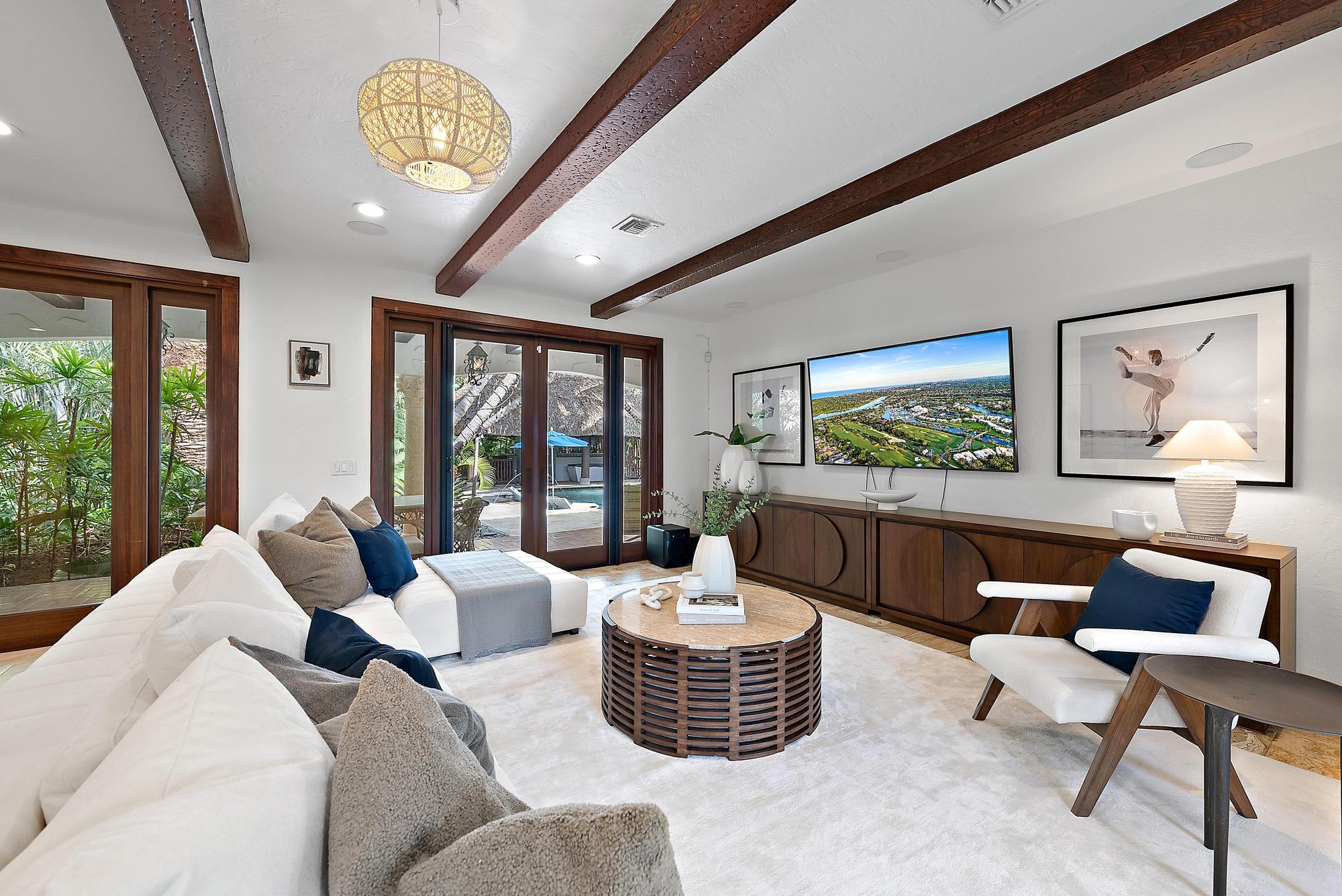 SOUTHLAND PARK - Residential