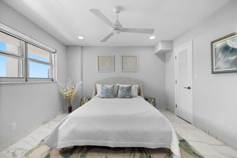 Tiny photo for 511 Bayshore Drive #910, Fort Lauderdale, FL 33304 (MLS # B26044273)