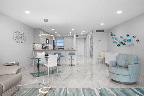 Tiny photo for 511 Bayshore Drive #910, Fort Lauderdale, FL 33304 (MLS # B26044273)