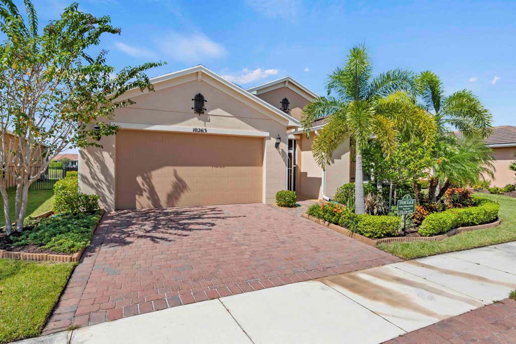 Photo of 10263 SW Yellowwood Avenue, Port St Lucie, FL 34987 (MLS # R10914375)