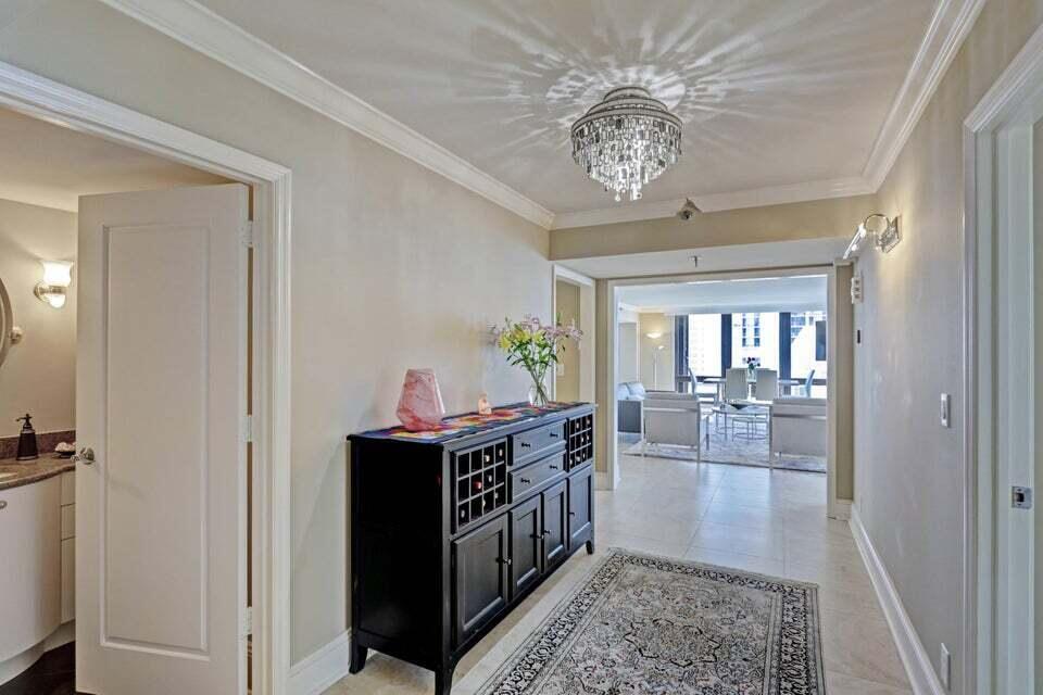 EASTPOINTE CONDO - Residential Lease