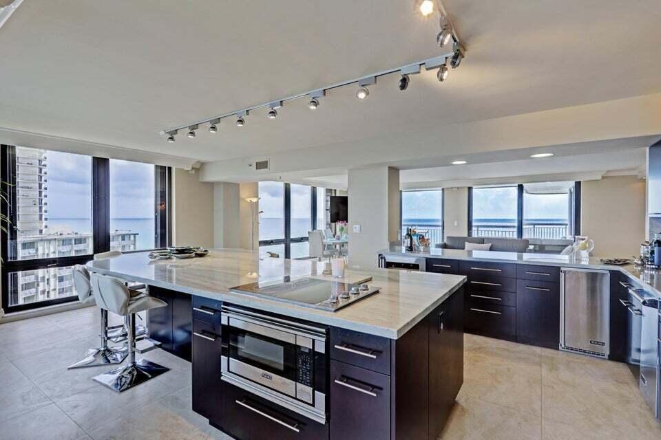 EASTPOINTE CONDO - Residential Lease