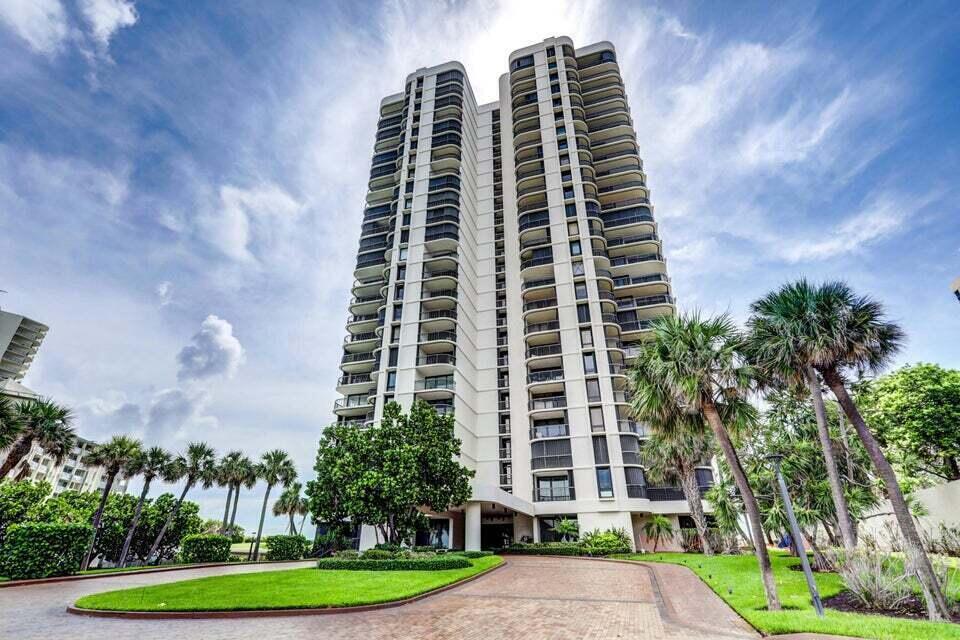 EASTPOINTE CONDO - Residential Lease