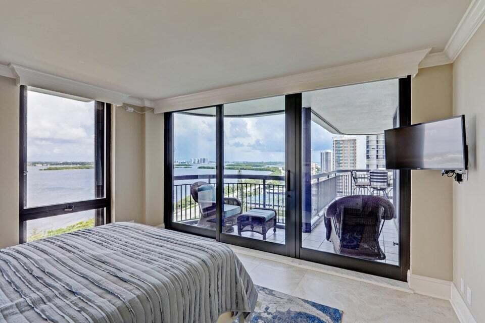 EASTPOINTE CONDO - Residential Lease