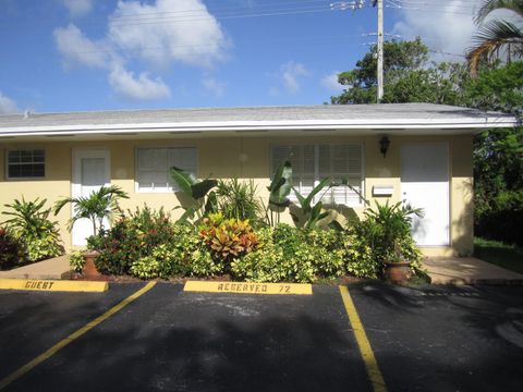 A home in Oakland Park