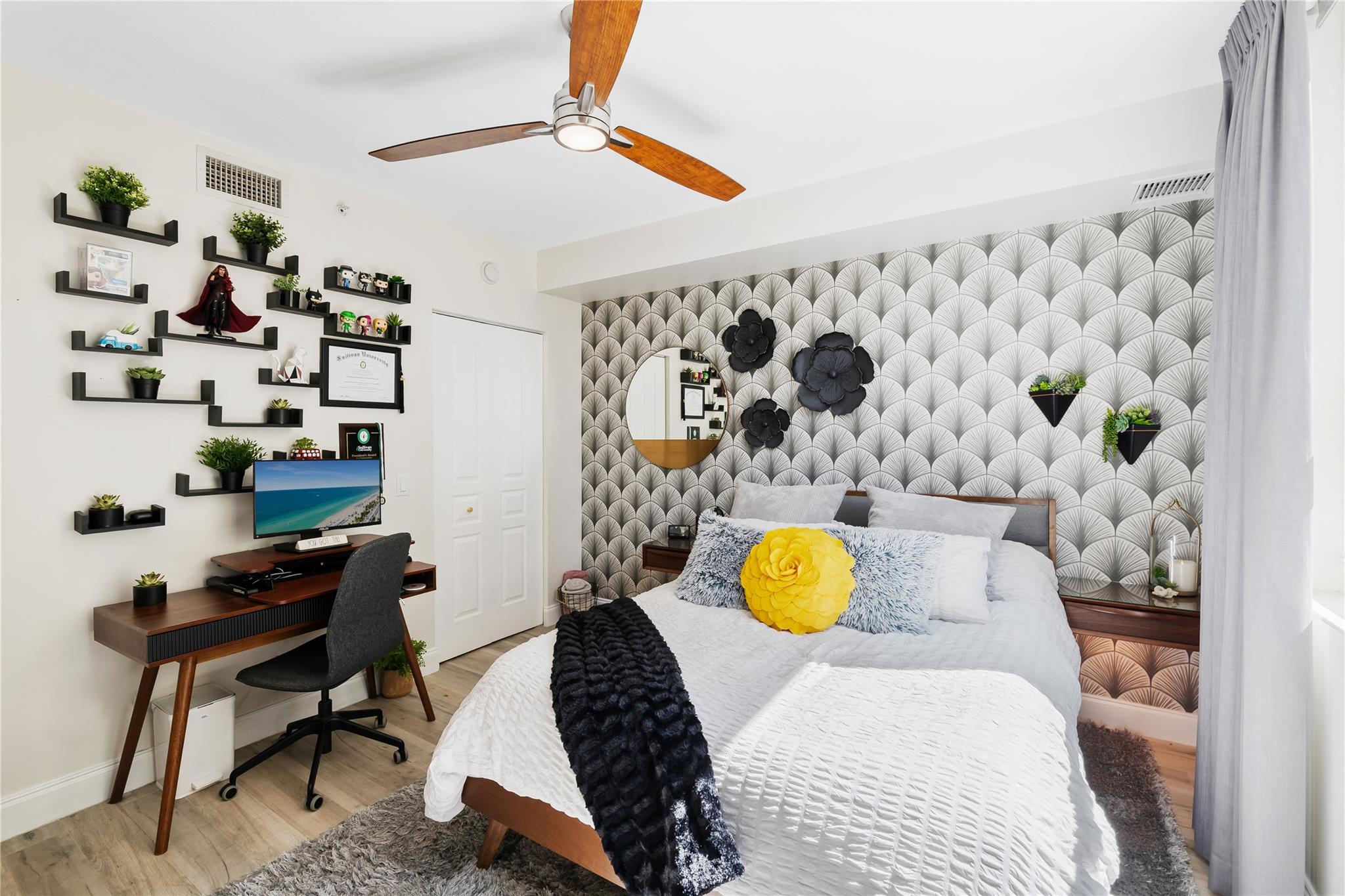 350 Las Olas Place Condo - Residential Lease