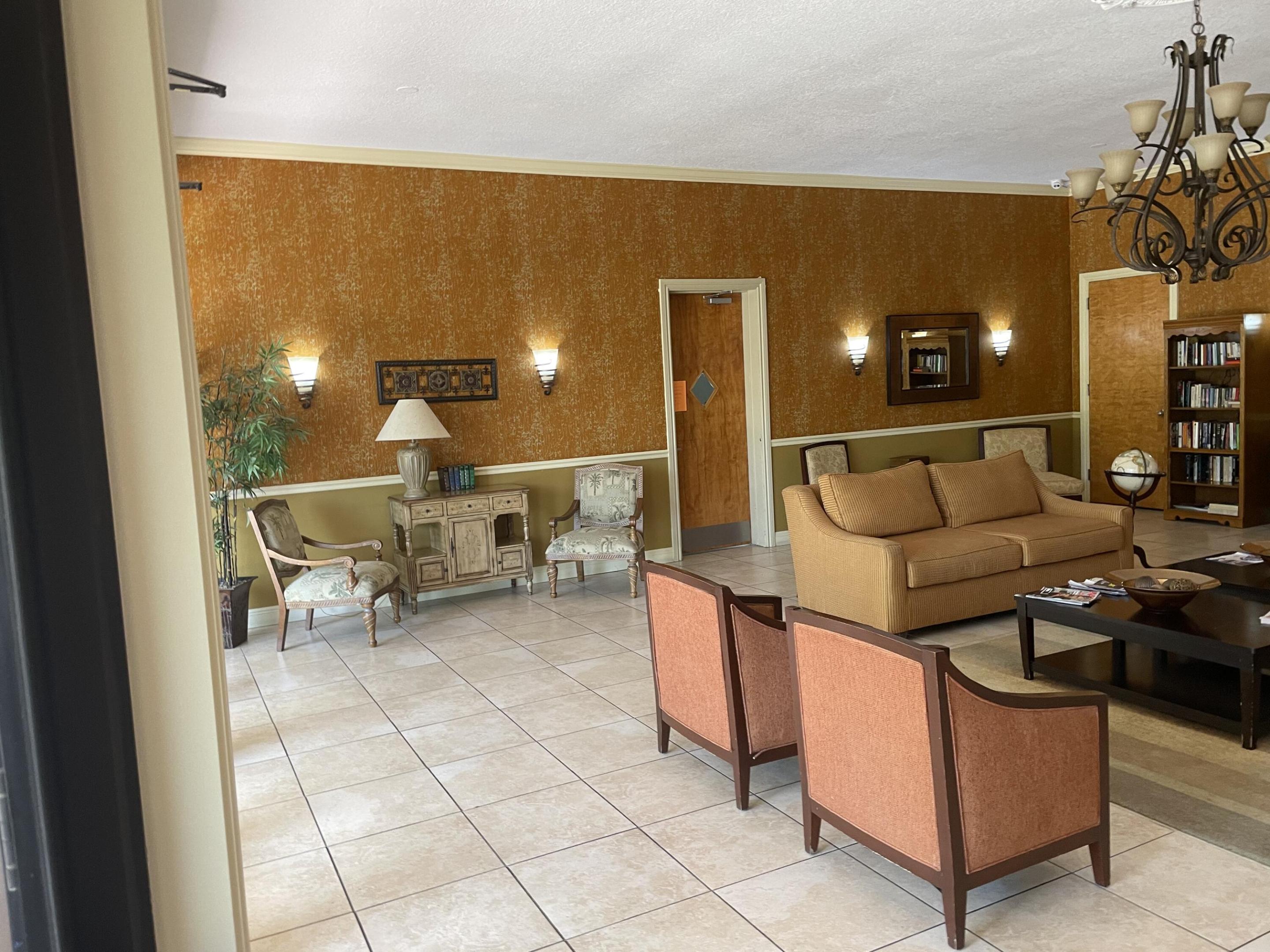 Lakeside Village - Residential Lease