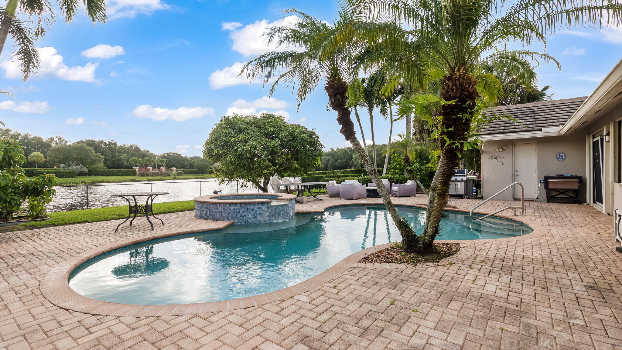 FOREST RIDGE SINGLE FAMILY VII - Residential