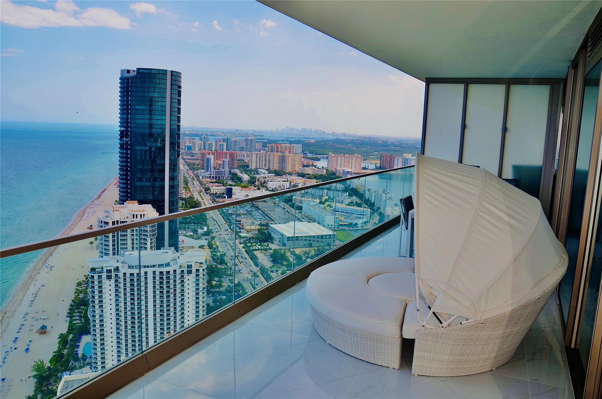 Armani Casa - Residential