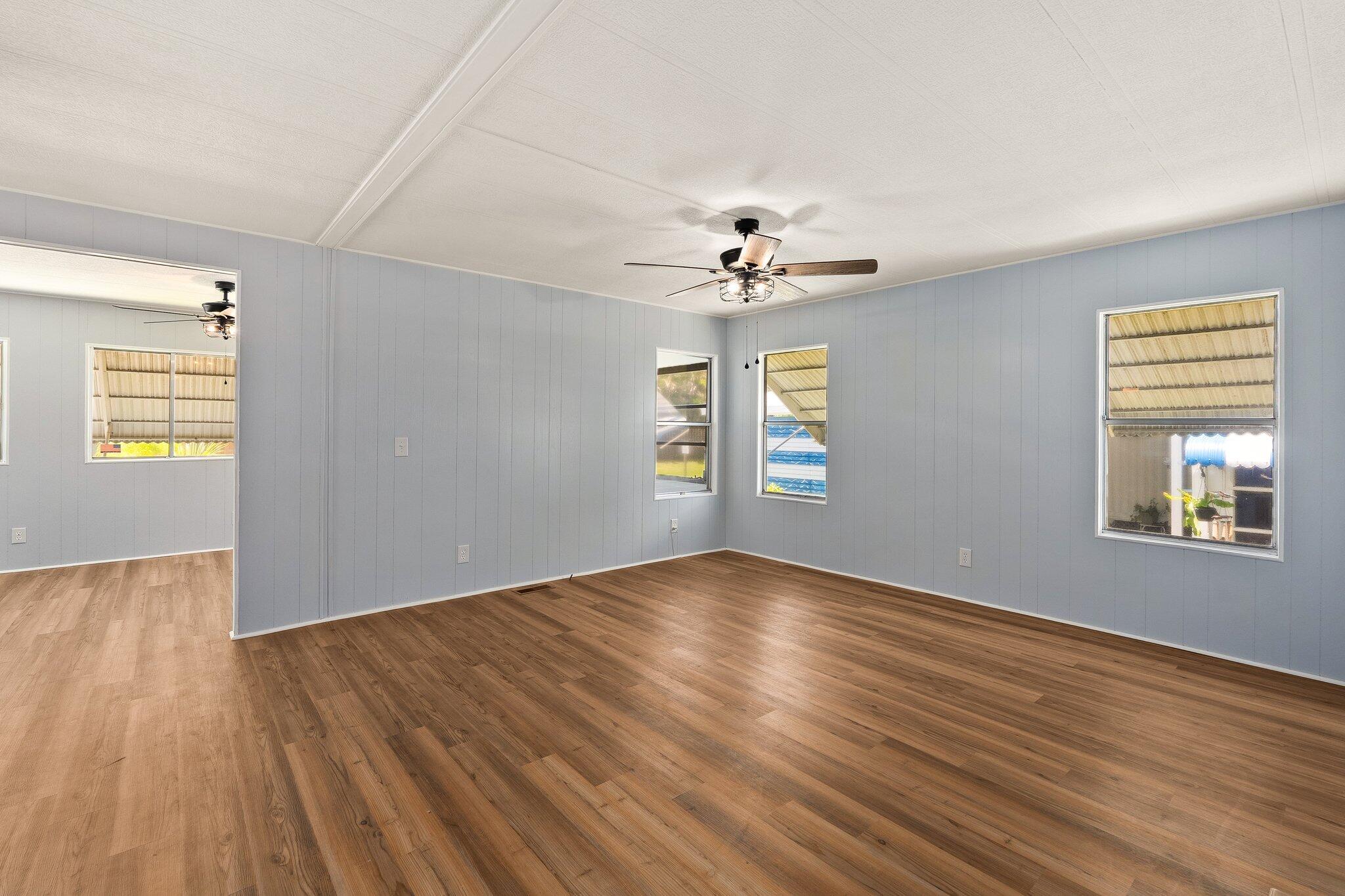 NATALIE ESTATES MOBILE HO - Residential