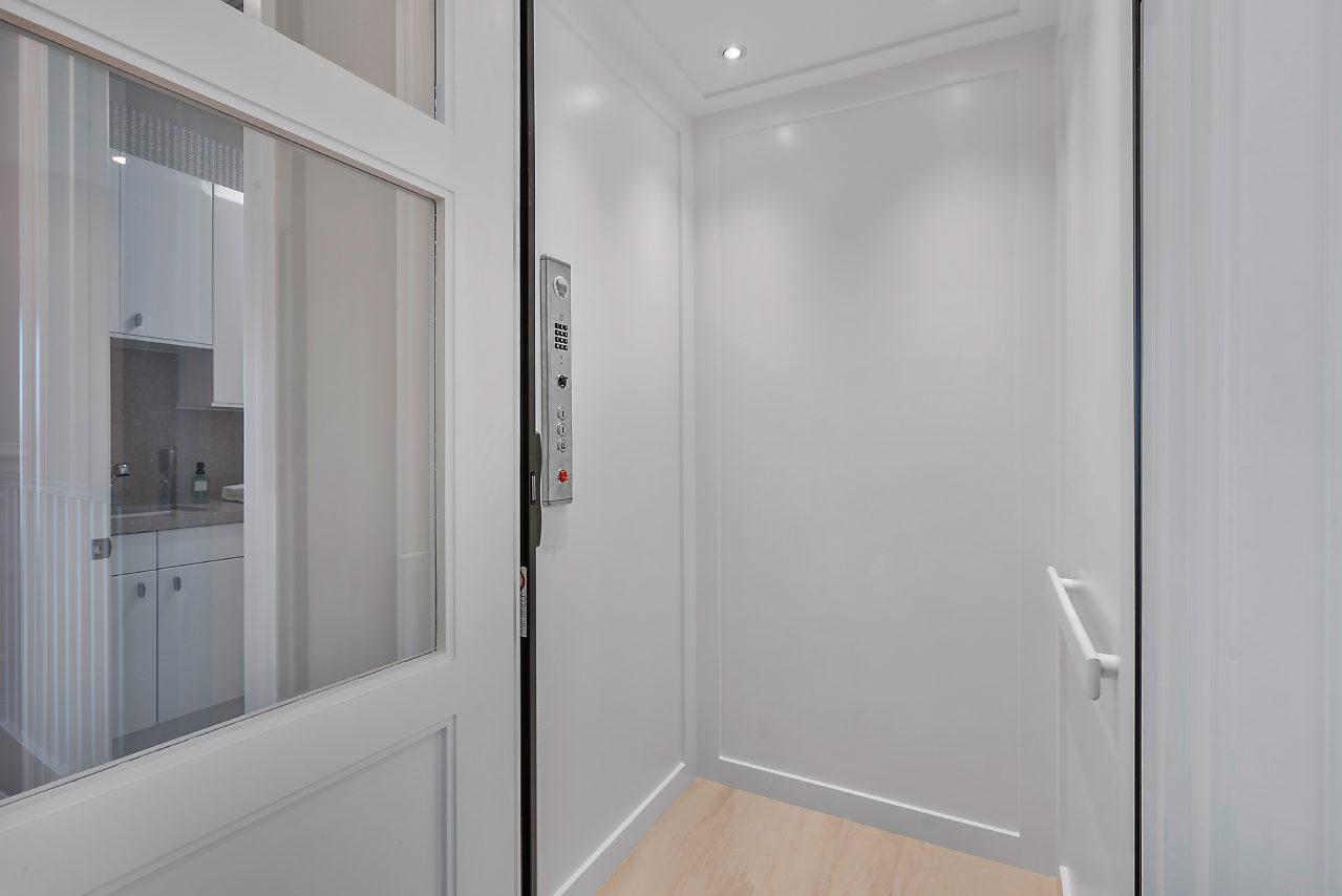 BOCA RATON RIVIERA UNIT D - Residential