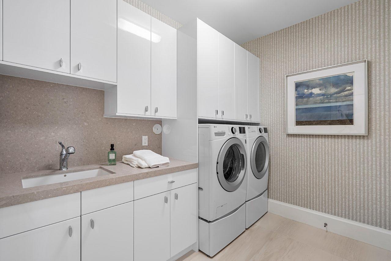 BOCA RATON RIVIERA UNIT D - Residential