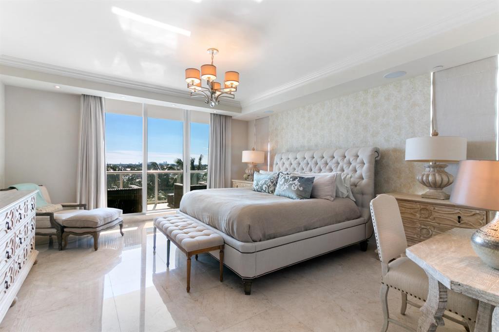 Ritz Carlton Residences - Residential