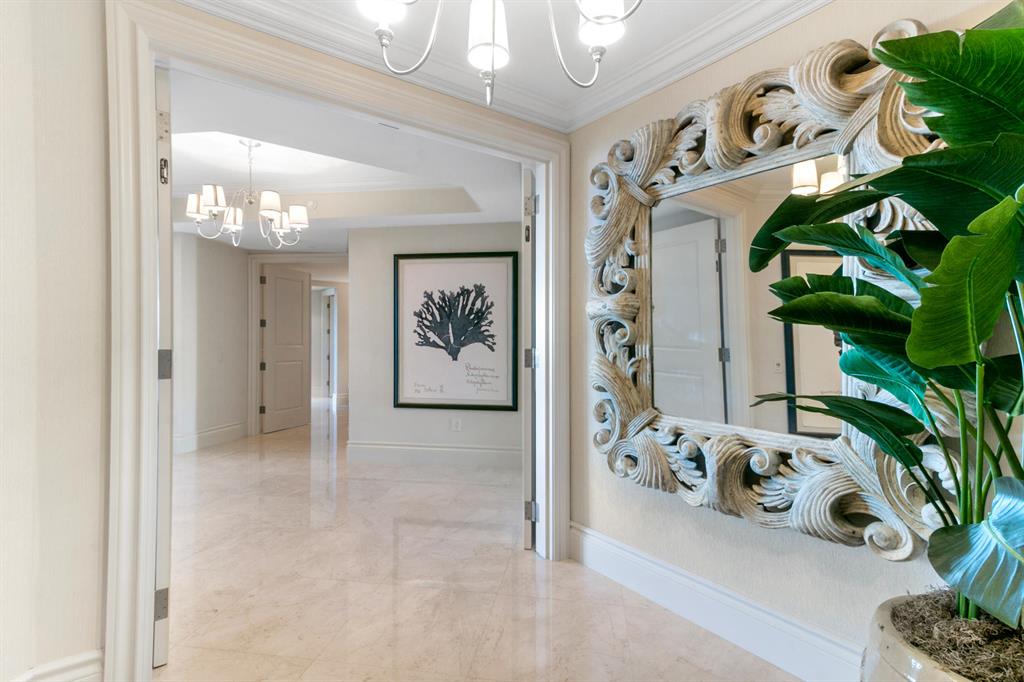 Ritz Carlton Residences - Residential