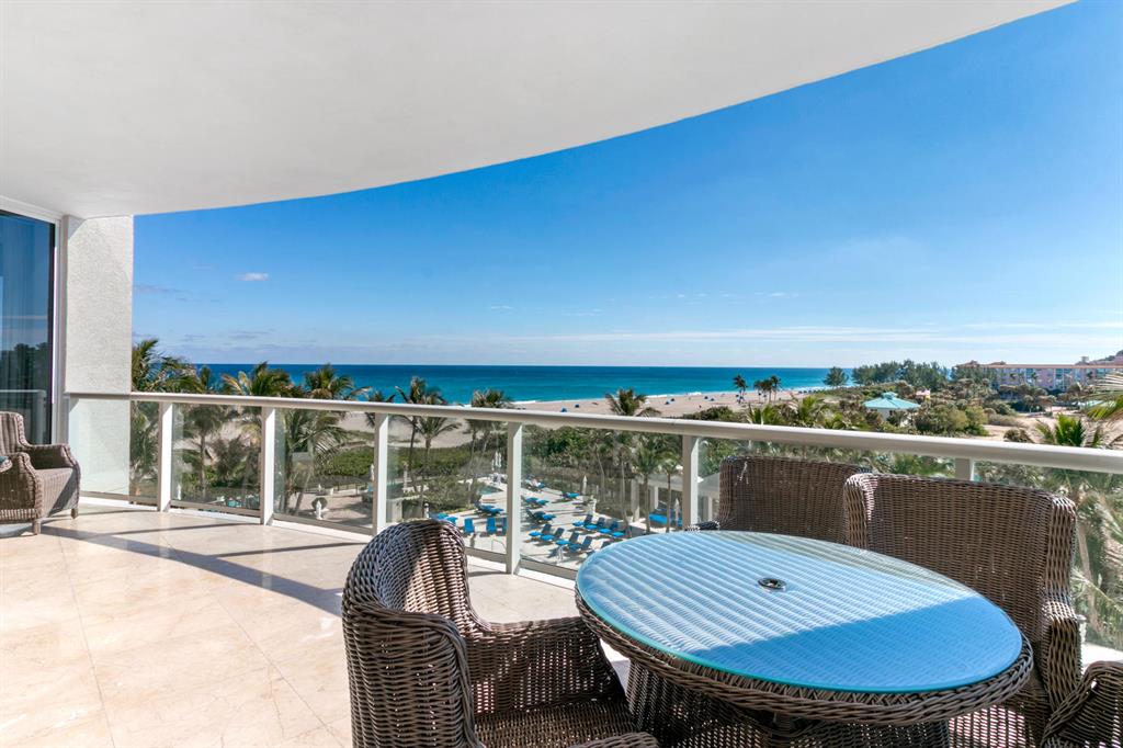 Ritz Carlton Residences - Residential