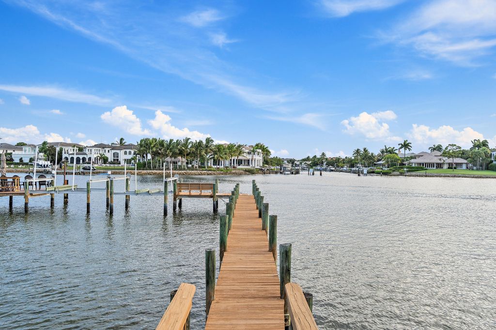 Photo of 348 River Edge Road, Jupiter, FL 33477 (MLS # R11101780)