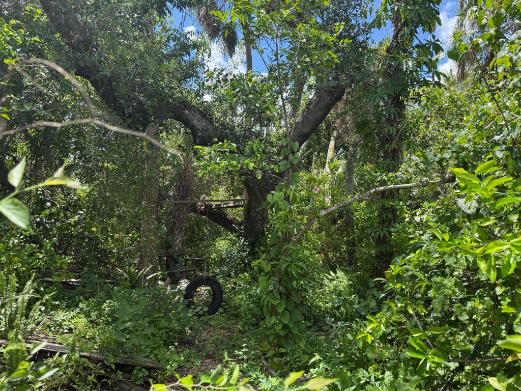 PORT CHARLOTTE SEC 30 - Land