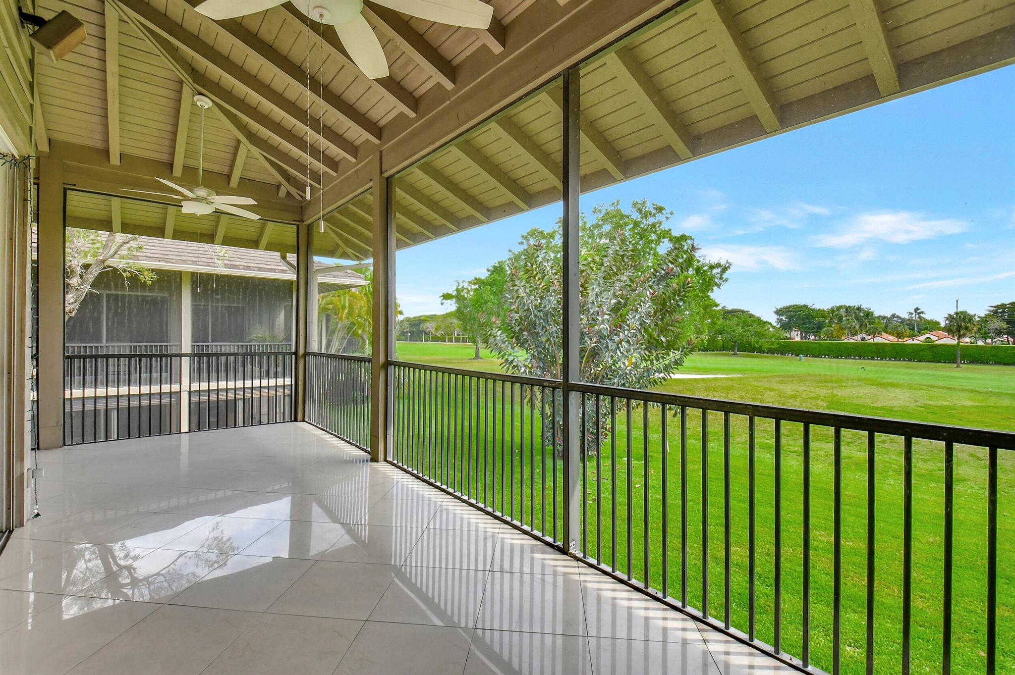 SOUTHWINDS AT BOCA POINTE CONDO - Residential