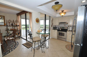 LAKEWOOD MIDRISE CONDO - Residential Lease