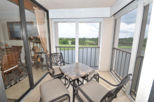 LAKEWOOD MIDRISE CONDO - Residential Lease