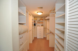 LAKEWOOD MIDRISE CONDO - Residential Lease