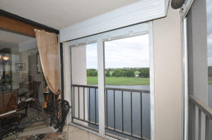 LAKEWOOD MIDRISE CONDO - Residential Lease