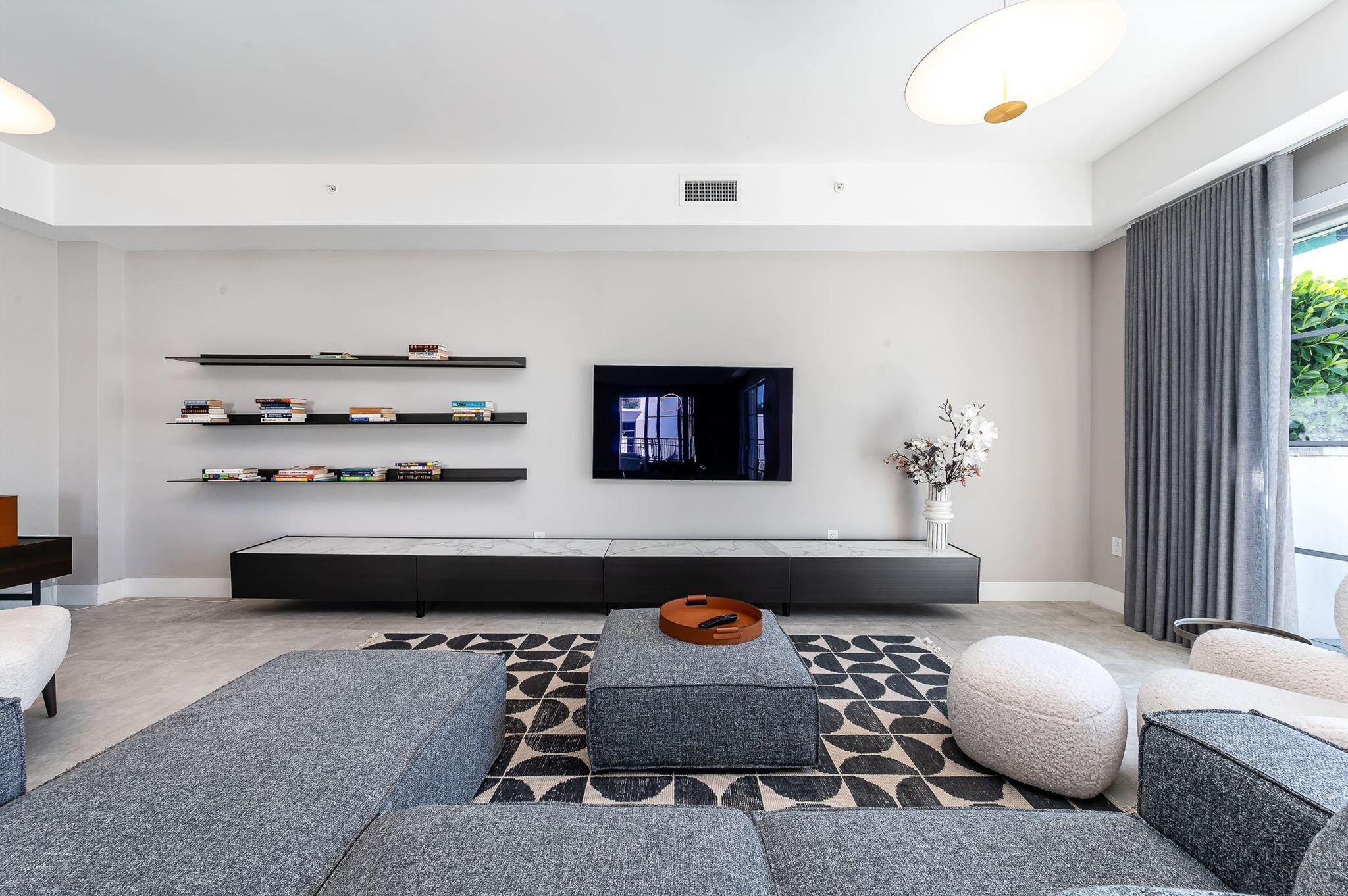 155 E Boca Raton Road 416