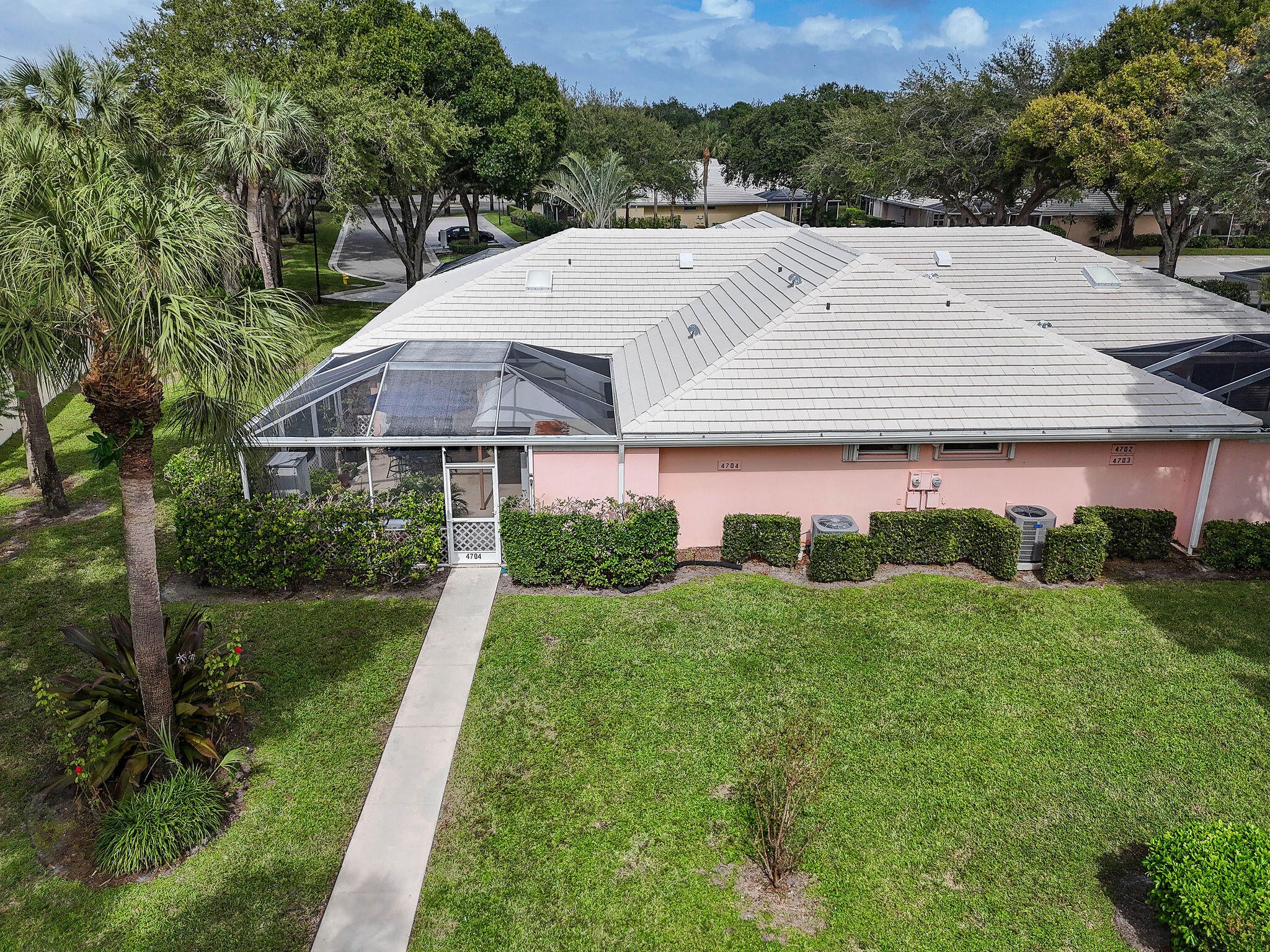 Properties 4704 Lakemont Court