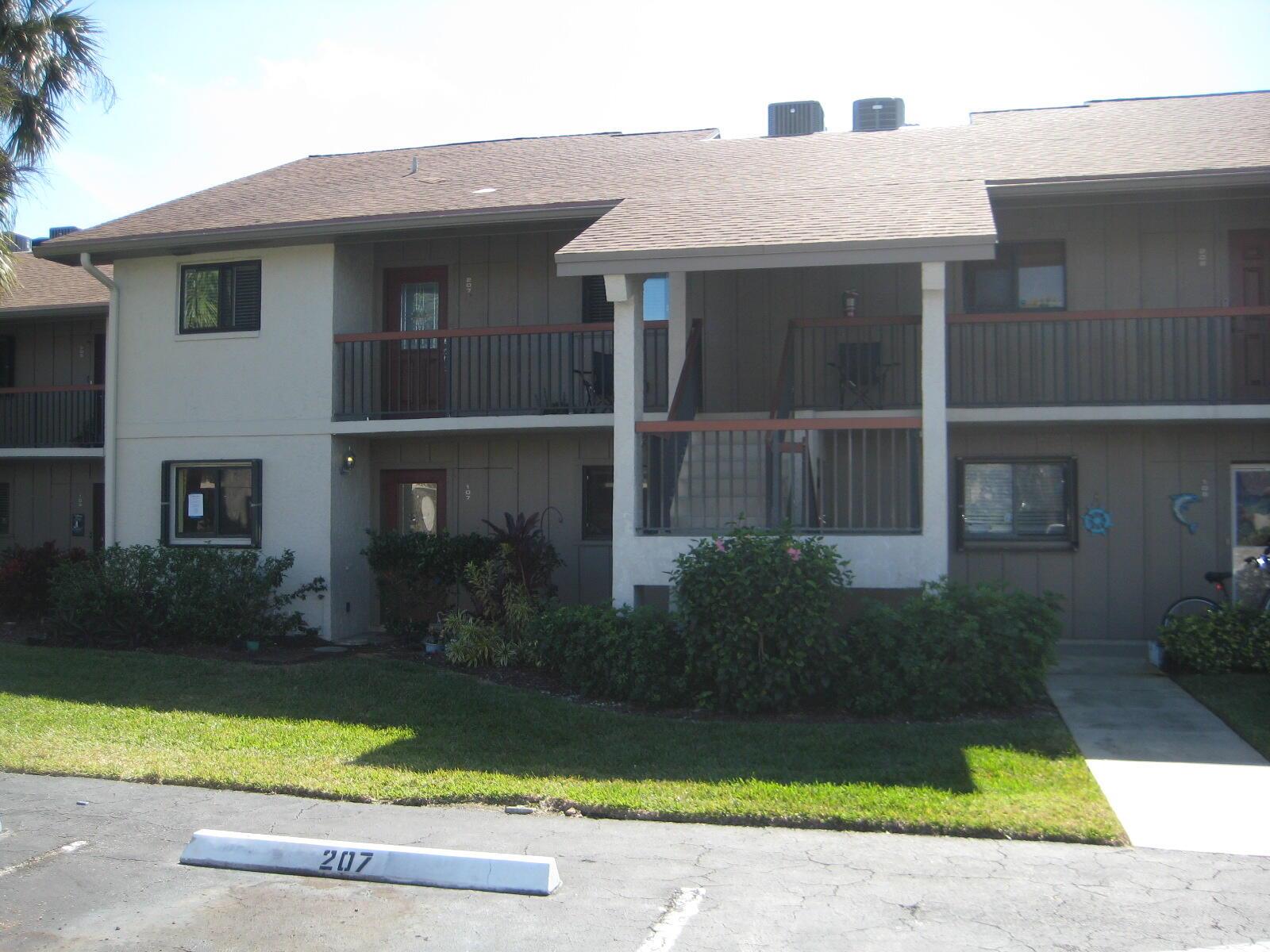 Treasure Coast's best-kept secrets-River Club Condo Community! This ground-floor end-unit condo newly painted and new carpet installed 7/21/25 offers exceptional privacy.. Rarely available, this Phase 1 unit features a spacious floor plan, an enclosed and outdoor patio, separate living and dining rooms, a laundry/utility room. This tranquil, no-age-restriction waterfront community boasts a private 50-slip marina (boat slips from 26 ft to 40 ft available for sale or rent), rebuilt in 2019, with direct access to the Atlantic Ocean in minutes and no fixed bridges! Residents enjoy a large swimming pool, clubhouse, fitness center, barbecue/picnic areas, billiards/game room, and wood workshop.