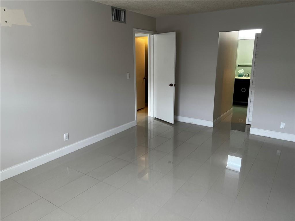 Cypress Club - Residential