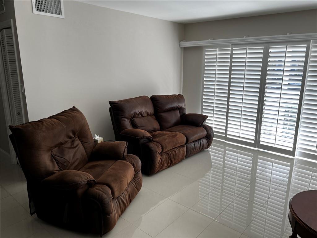 Cypress Club - Residential