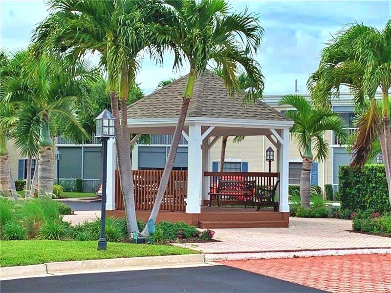 Cypress Club - Residential