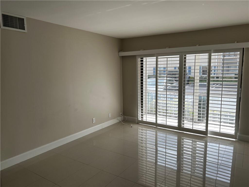 Cypress Club - Residential