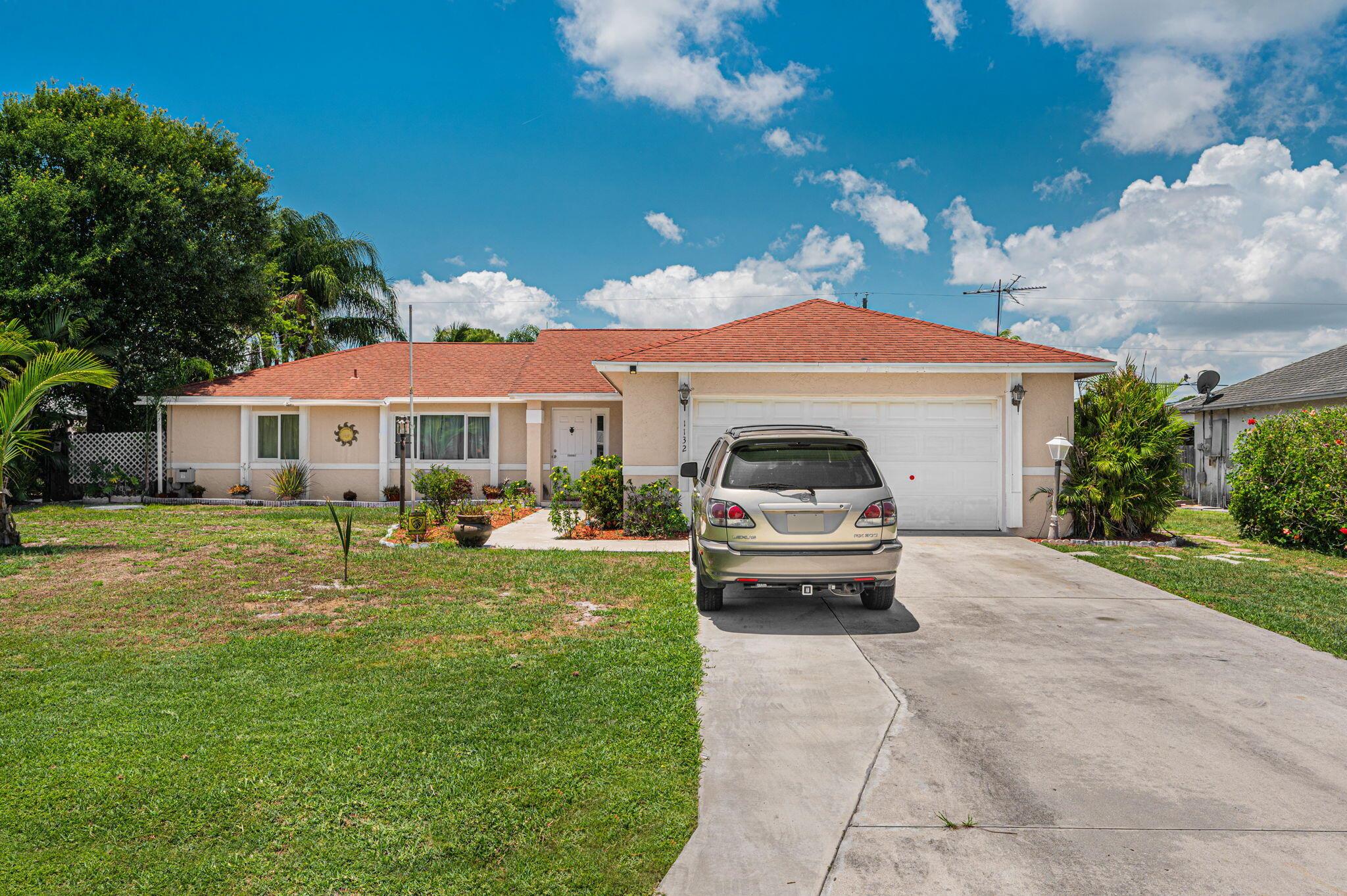 PORT ST LUCIE SECTION 3 - Residential