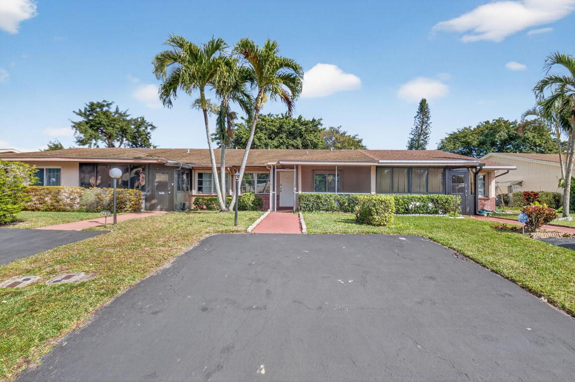 DELRAY VILLAS 1 - Residential