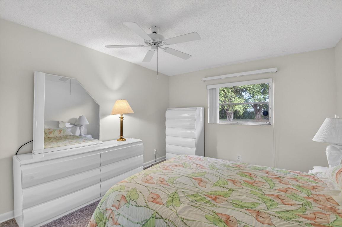 DELRAY VILLAS 1 - Residential