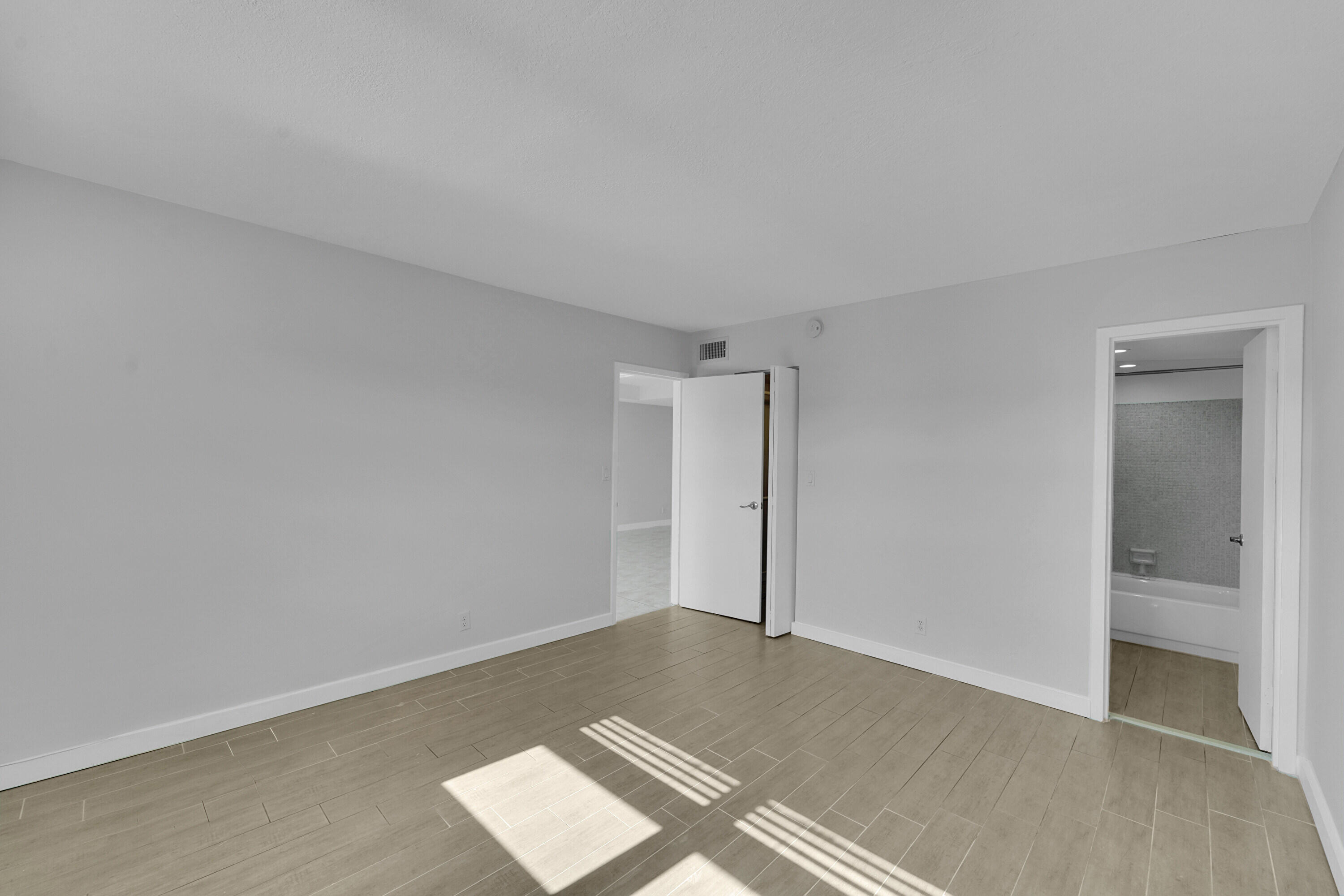 CROSS FOX CONDO - Residential Lease